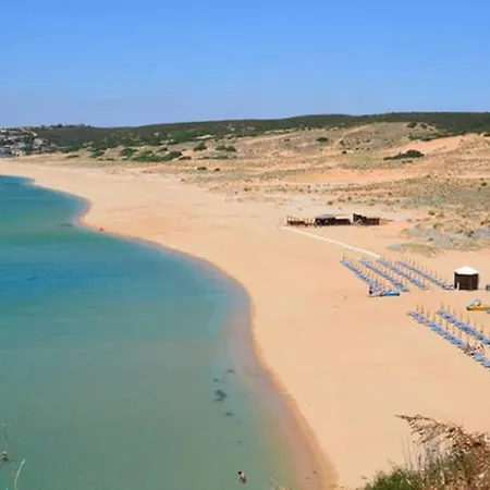 72 Апартаменты *